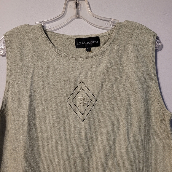 Vintage crochet cardigan and shell matching set size large - Picture 7 of 8